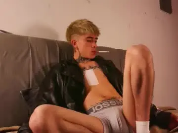 Chaturbate Best live sex cam show of perceo09