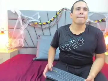 Chaturbate Adult Webcam of vale_n_matt