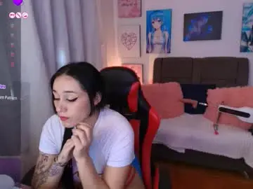 Chaturbate Sex Cam of yeliana_sexy