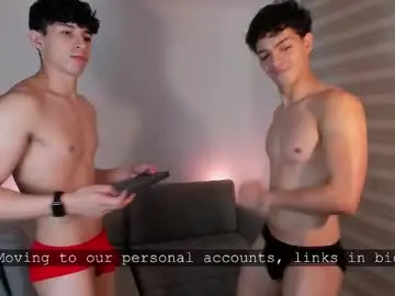 Chaturbate Live Porn of kens_boys