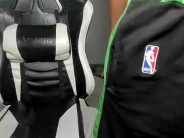 Chaturbate Free Live Porn of lunay_bigcock420