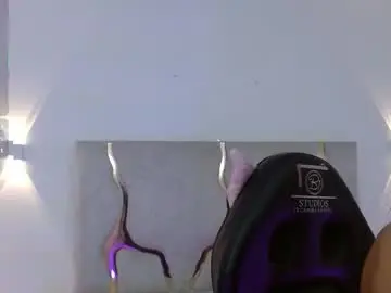 Chaturbate Best live sex cam show of tiny_tay