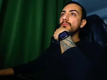 Chaturbate Private Sex Chat of andrewbanner