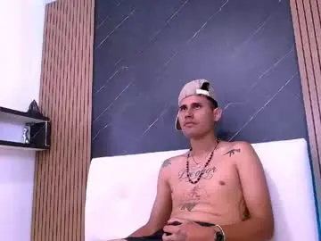 Chaturbate Adult Webcam of bryan_pirs