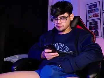 Chaturbate Sex Chat of isaac_saenz