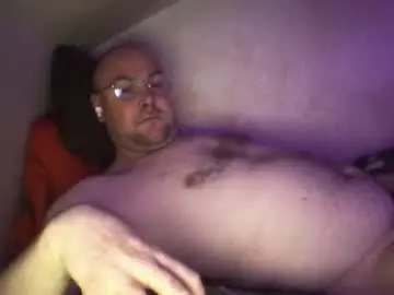 Chaturbate Live Porn of marcolafamilia93