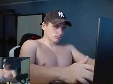 Chaturbate Adult Webcam of poliglotjoe2