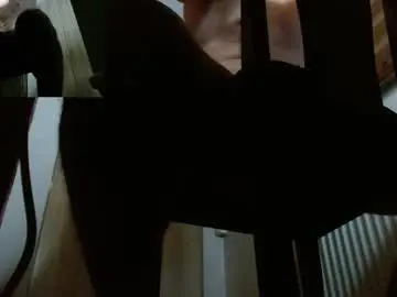 Chaturbate Private Sex Chat of poliglotjoe2