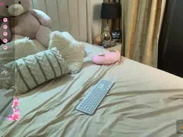 Chaturbate Watch Live Sex Cams of soyhinata__