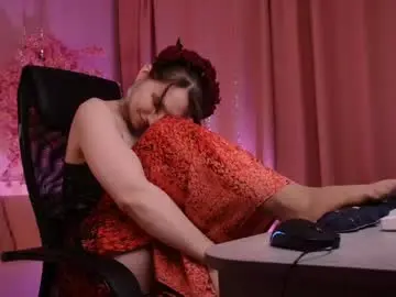 Chaturbate Live Sex Cam of tessamill