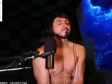 Chaturbate Adult Webcams of travonidas