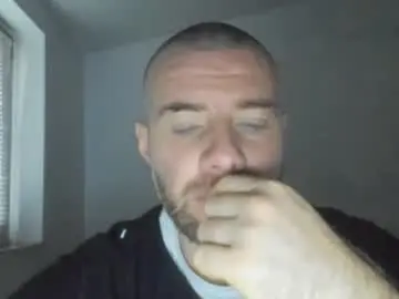 Chaturbate Live Sex Cam of alfiesolomons87