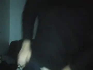 Chaturbate Free Porn Cam of alfiesolomons87