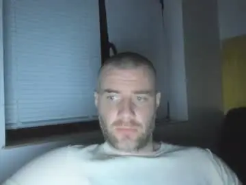 Chaturbate Sex Cam of alfiesolomons87