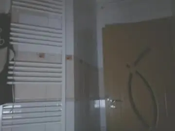 Chaturbate Nude Webcam of alfiesolomons87