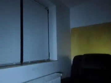 Chaturbate Live Porn of alfiesolomons87