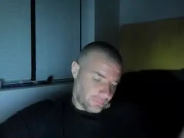 Chaturbate Free Porn Cam of alfiesolomons87