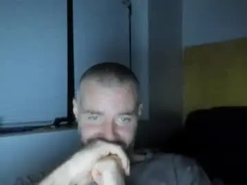 Chaturbate Nude Webcam of alfiesolomons87