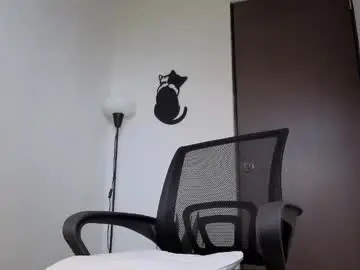 Chaturbate Best live sex cam show of arteemiis