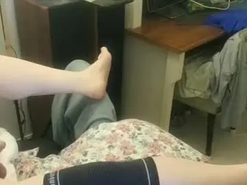 Chaturbate Free Porn Cam of coolbreezee007