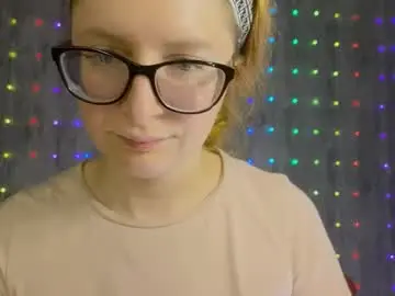 Chaturbate Live Sex Cam of coy_girl_