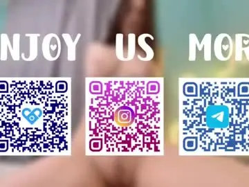 Chaturbate Live Porn of laurenceandviolette
