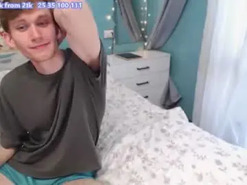 Chaturbate Best live sex cam show of laurenceandviolette