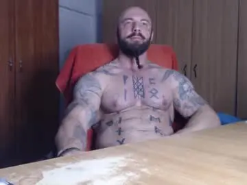 Chaturbate Adult Video Chat of strongivan