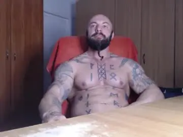 Chaturbate Live Sex Cam of strongivan