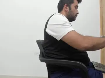 Chaturbate Live Sex Cam of big_dad69