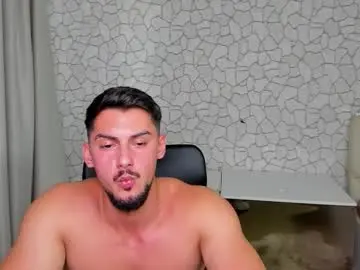 Chaturbate Free Live Porn of clintmasterss