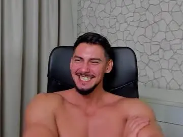 Chaturbate Free Live Porn of clintmasterss