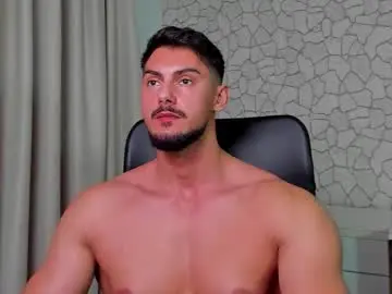 Chaturbate Nude Webcam of clintmasterss