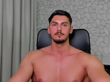 Chaturbate Best live sex cam show of clintmasterss