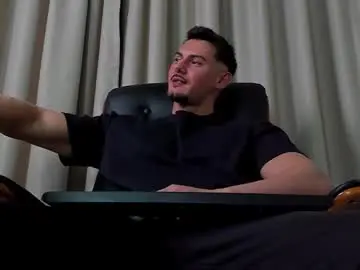 Chaturbate Live Porn of clintmasterss