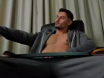 Chaturbate Best live sex cam show of clintmasterss