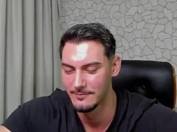 Chaturbate Live Sex Cam of clintmasterss