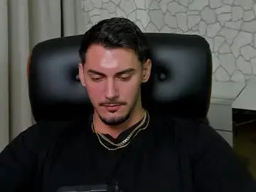 Chaturbate Live Porn of clintmasterss