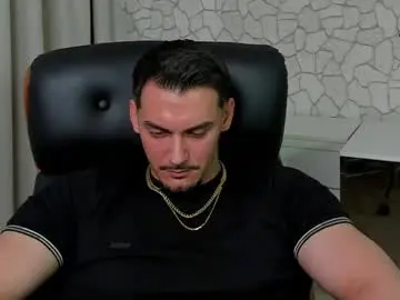 Chaturbate Free Live Porn of clintmasterss