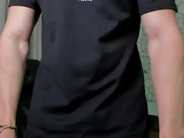 Chaturbate Adult Webcams of clintmasterss