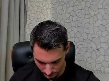 Chaturbate Live Porn of clintmasterss