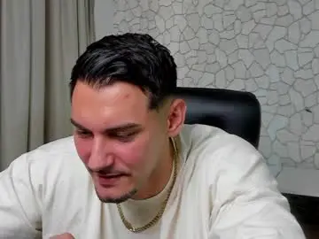 Chaturbate Nude Webcam of clintmasterss