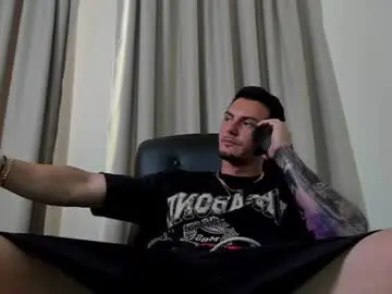 Chaturbate Free Porn Cam of clintmasterss