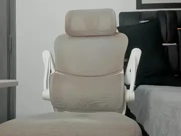 Chaturbate Sex Cam of joshualyon