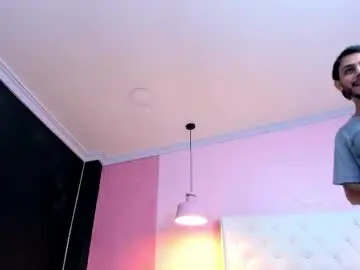 Chaturbate Live Sex Cam of marcusgrayy