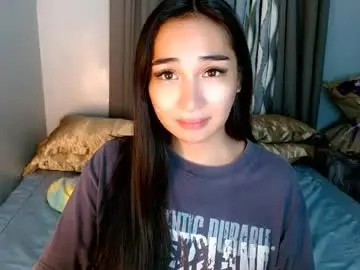 Chaturbate Live Sex Cam of sweetlilly_18