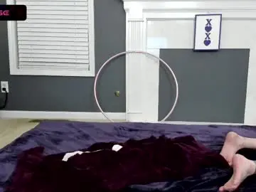 Chaturbate Nude Webcam of tinyvixxen