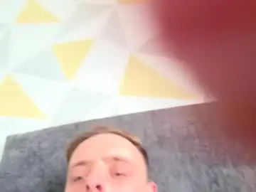 Chaturbate Adult Webcam of big_cumshot_69