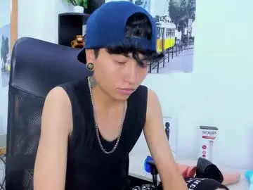 Chaturbate Watch Live Sex Cams of im_mathias