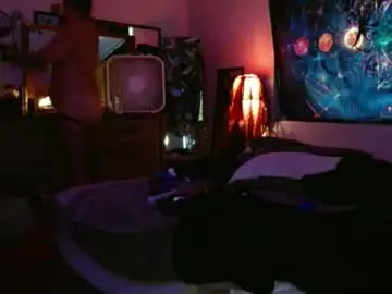 Chaturbate Nude Webcam of maggie_moan83